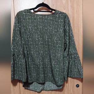 #400 Apt. 9 Dressy Long Sleeve Light Top Size Large EUC